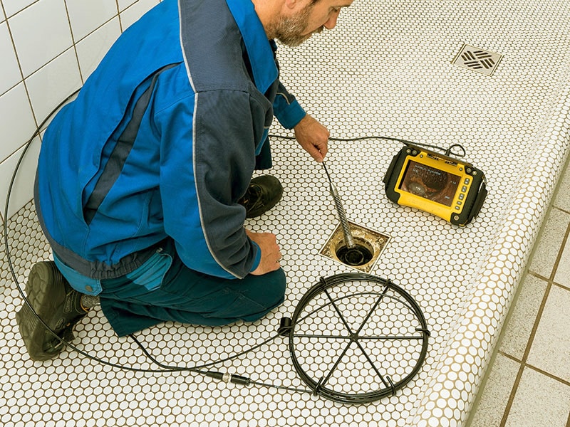 inspection canalisation douche par plombier